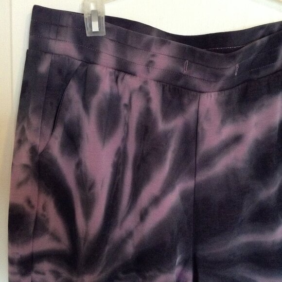 Torrid Women's Casual Knit Joggers Purple Black Tie Dye Stretchy Size 1 Comfy - Picture 2 of 6